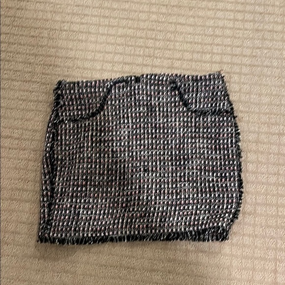 bebe Black and White Tweed Mini Skirt - Picture 1 of 4